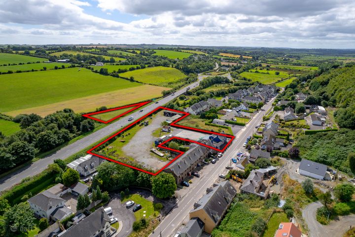 The Ramble Inn Bar & Residence, Halfway, Ballinhassig, Co. Cork, T12EK2T