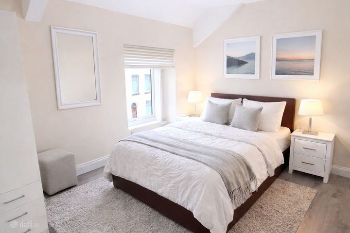 Vee Valley Apartments, Clogheen Market, Clogheen, Cahir, Co. Tipperary