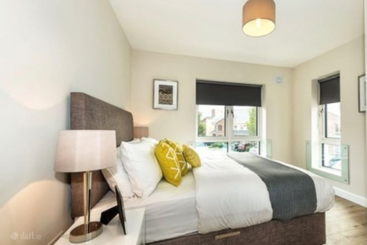 Saint Edmunds, Lucan, Co. Dublin, Dublin 20