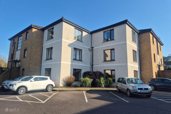 Apartment 30, Ronayn'S Court, Rochestown, Co. Cork