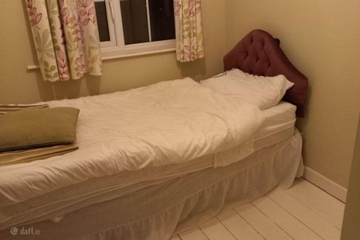 Fort Hill Drive, Douglas, Co. Cork