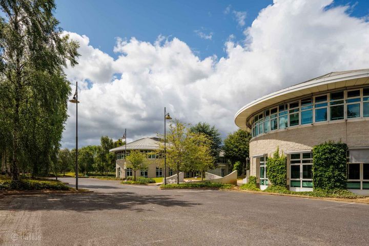 1012-1014 Kingswood Avenue, Citywest, Co. Dublin, D24RX36