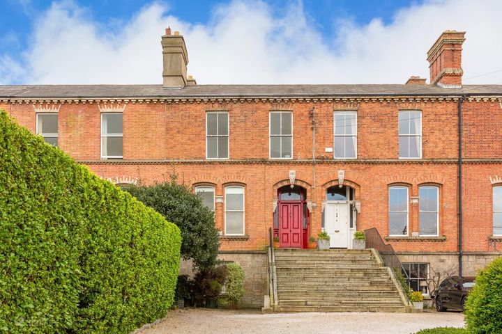 7 Breffni Terrace, Breffni Rd, Sandycove, Dublin