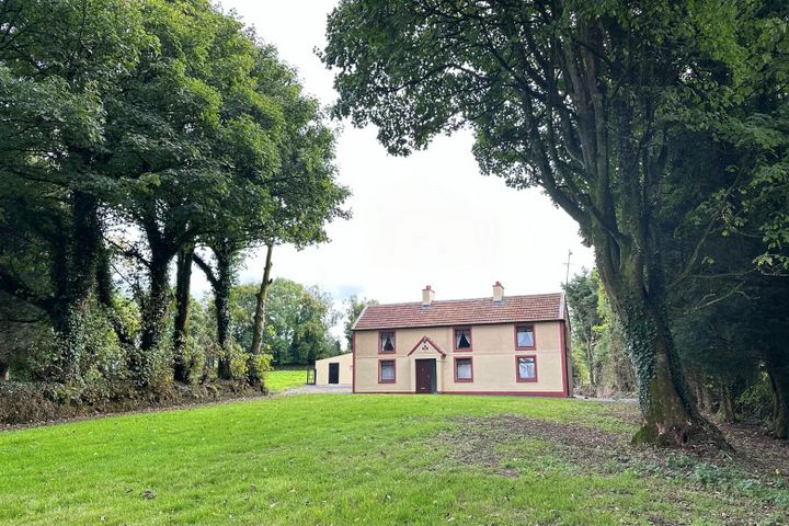 Corraghoe, Stradone, Lavey, Co. Cavan, H12HY20
