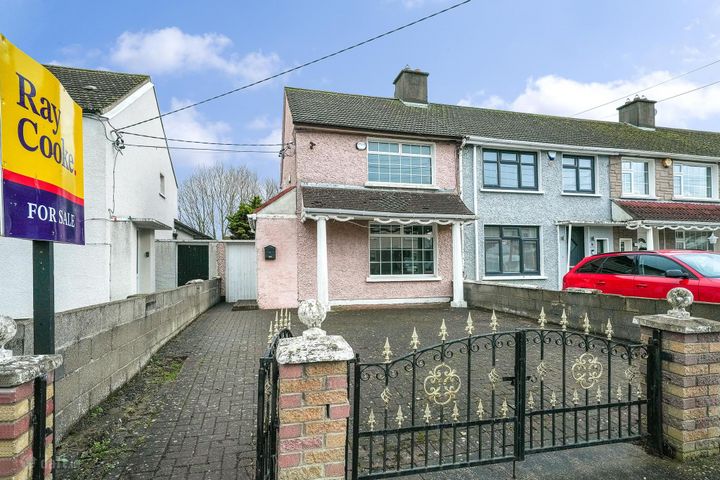 17 Dunsink Gardens, Finglas, Dublin 11