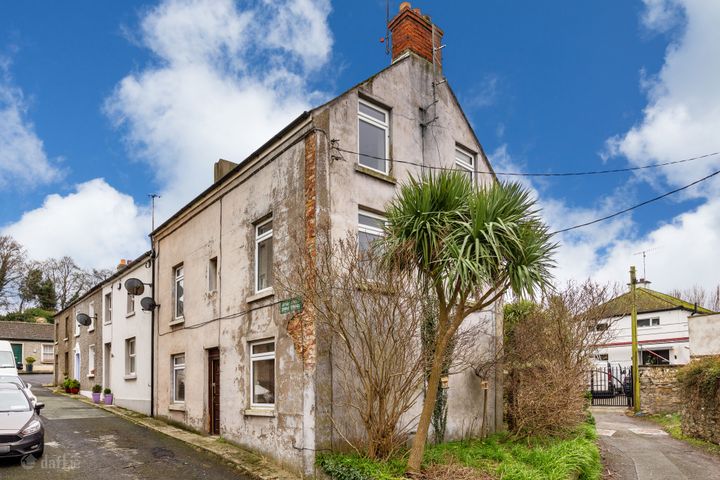 1 Dunbo Terrace, Howth, Co Dublin, D13KX82