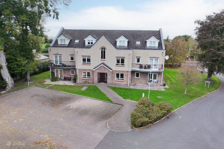 38 Yellow Clay Manor, Navan, Co. Meath, C15D344