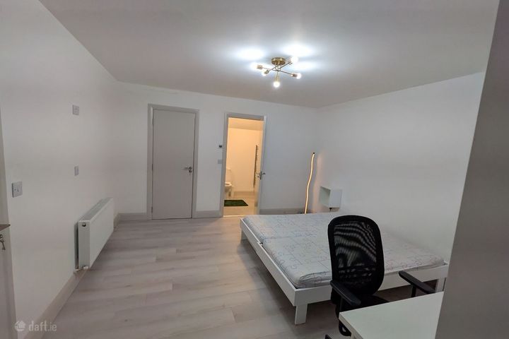 Bawnogue park, Kilcock, Co. Kildare