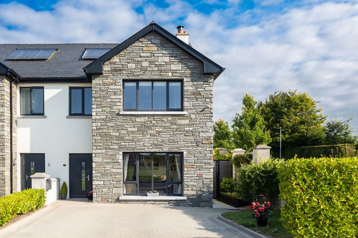 4 Rock Brook, Baneshane, Midleton, Co. Cork, P25H4F8