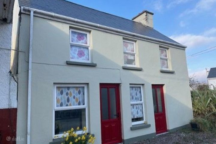 New Street, Sneem, Tahilla, Co. Kerry, V93WN90