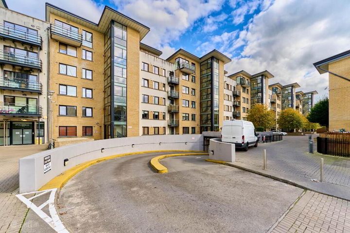 89 Academy Square, Block C, Navan, Co. Meath, C15X927