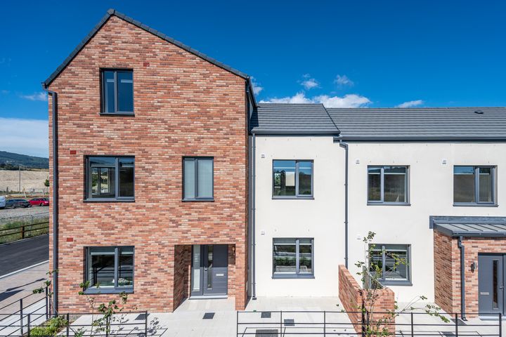 Castle Walk, Castle Way, Cherrywood, Co. Dublin