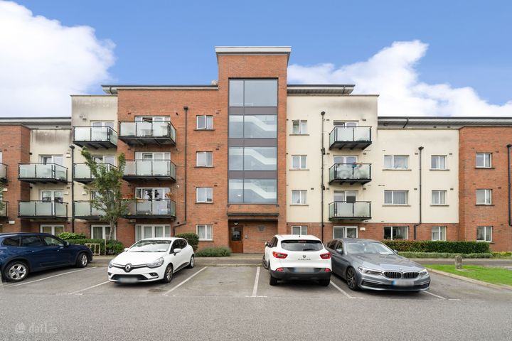 64 Mayeston Square, Finglas, Dublin 11