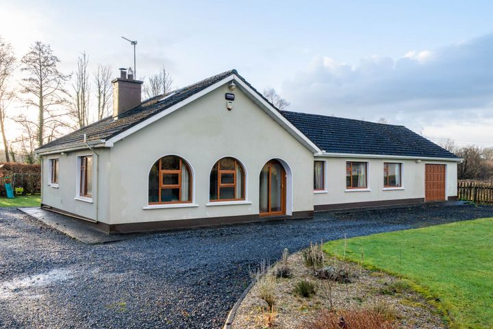Hill View, Kilclooney, Ballinasloe, Co. Galway, H53D5R9
