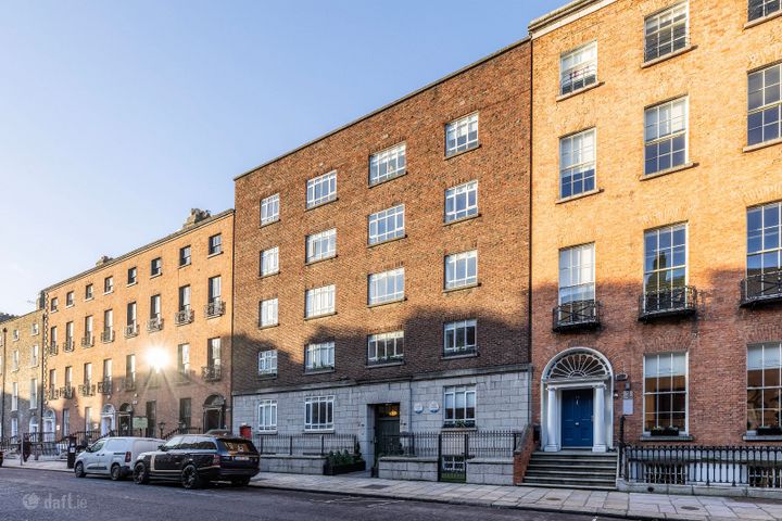 Alexander Court, 25 Pembroke Street Upper, Dublin 2, D02Y1F7