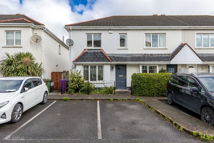 7 Hollywell Park, Feltrim Rd, Swords, Dublin