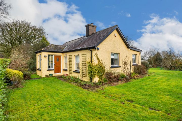 The Shrubs, Templevally, Curraglass, Conna, Co. Cork, P51H2V6