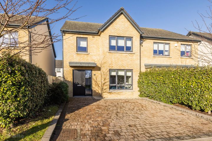 6 The Green, Silver Banks, Stamullen, Co. Meath, K32V102