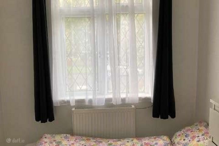 Whitechurch Road, Rathfarnham, Dublin 14