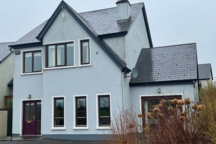 6 Cois Locha, Carrigallen, Carrigallen, Co. Leitrim