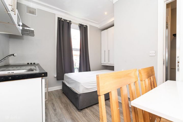 Flat 1, 12 Saint Anthony'S Road, Rialto, Dublin 8