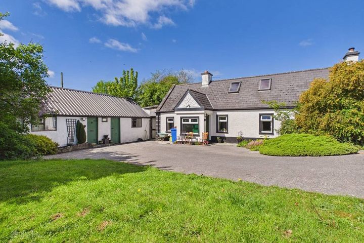 Rose Cottage, Ashe Road, Rathgowan, Co.Westmeath, N91V6D6