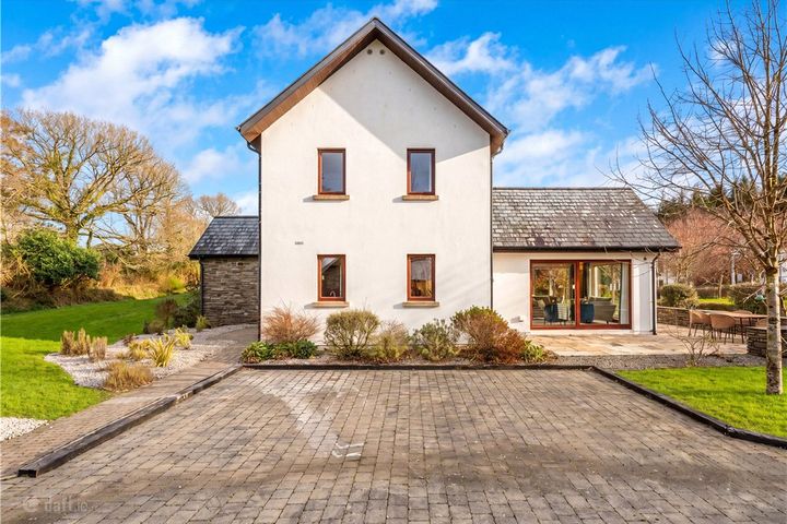 4 Mountain View, Sheen Falls Country Club, Kenmare, Co. Kerry, V93W520