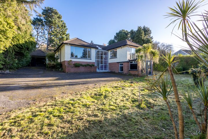 Meer, Church Road, Killiney, Dublin