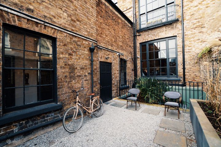 Ely Place, Dublin 2