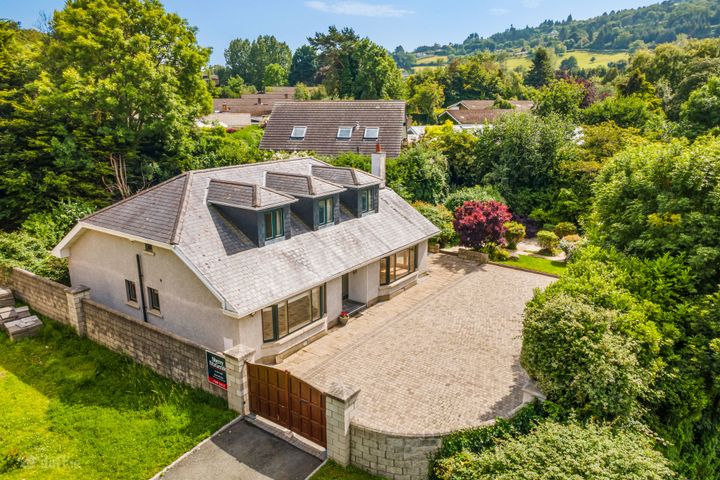 Clyrower, Kilgobbin Road, Stepaside, Dublin 18, D18XH52