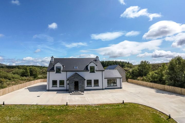 Prucklish, Church Hill, Newmills, Co. Donegal, F92HPK1