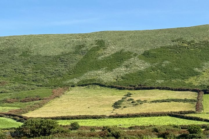 Lateeve Beg, Ballyferriter, Co. Kerry