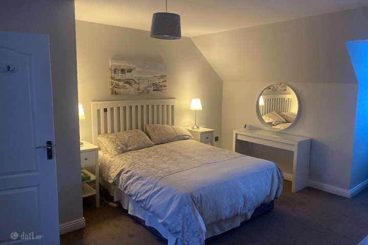 Woodstown Abbey, Rathfarnham, Dublin 14