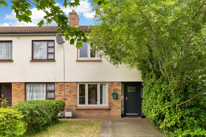 42 Castleknock Vale, Castleknock, Dublin 15, D15YW1Y