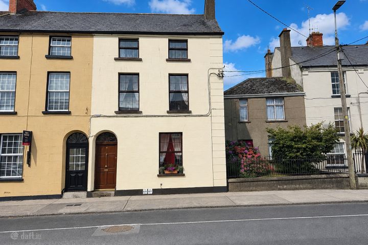 14 Lower John Street, Wexford Town, Y35K6E4