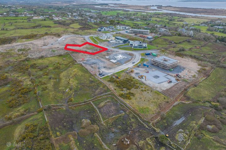 16 Lakeview Hill, Bushypark, Galway