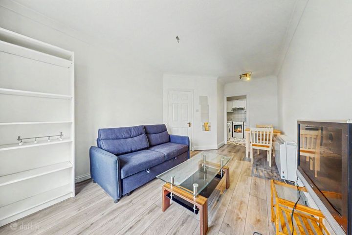 Apartment 24, Traders Wharf, Dublin 8, D08X951 - Photo 3