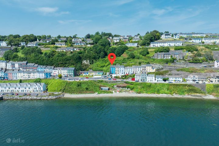 3 Harbour Terrace, East Hill, Cobh, Co. Cork, P24TC65