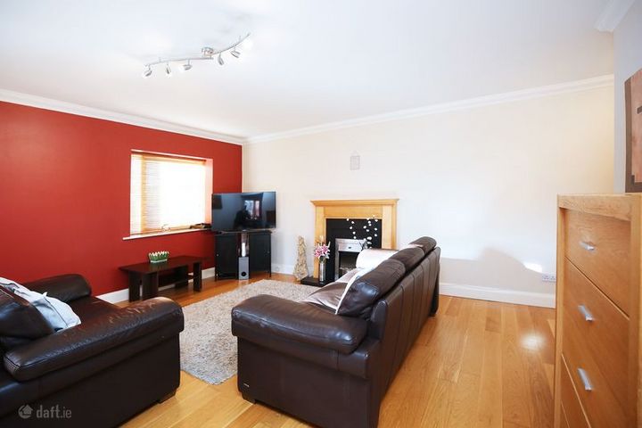 Apartment, Marlay View, Ballinteer, Dublin 16
