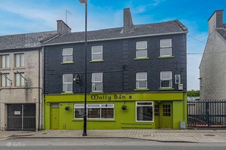 Molly Ban's, Main Street, Borrisokane, Co. Tipperary