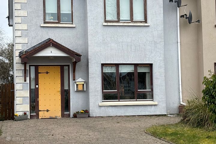8 Abbeyville, Galway Road, Roscommon, Athlone Road