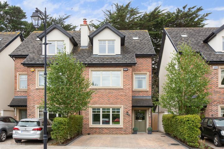 8 Inglenook Wood, Glenamuck Road, Carrickmines, Dublin 18, Dublin