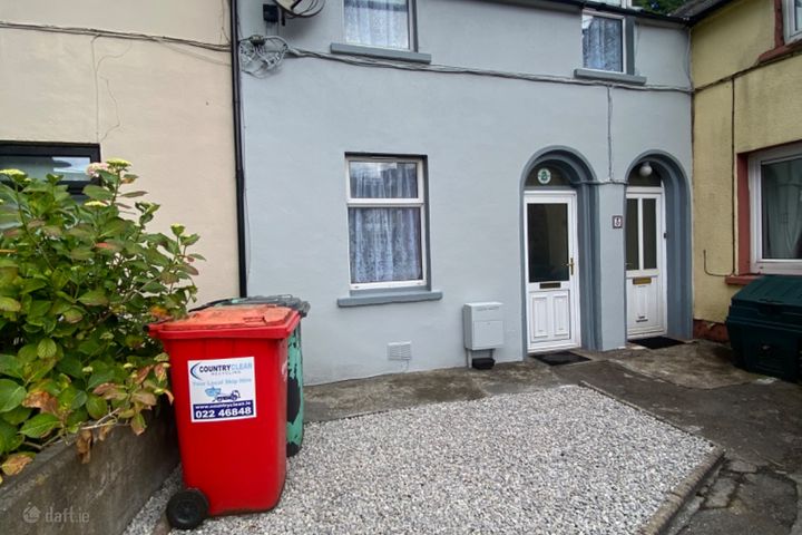 2 Rock Grove Square, Lower Glanmire Road, St. Lukes, Co. Cork