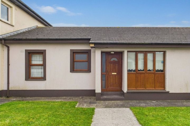 34 Pebble Drive, Pebble Beach, Tramore, Co. Waterford, X91X7N3