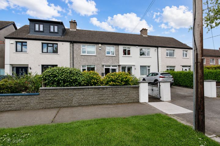 16 Manor Road, Palmerstown, Dublin 20