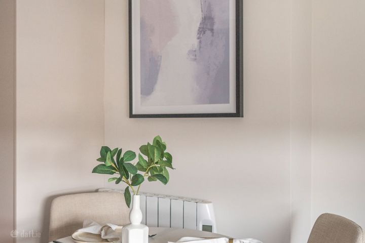 Flat 5, 54 Mountjoy Street, Phibsborough, Dublin 7