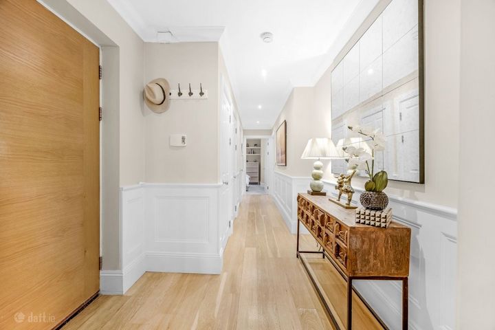 Apartment 4, Heeleys View, Main Street, Malahide, Co. Dublin, K36D230 - Photo 3