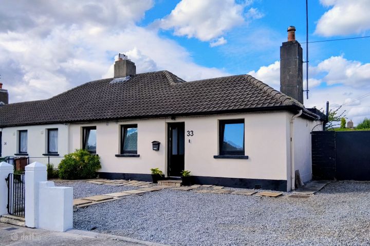 33 Saint Vincent'S Park, Blackrock, Monkstown, Co. Dublin