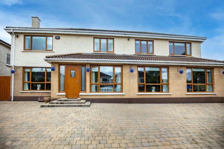 33 Walnut Rise, Courtlands, Drumcondra, Dublin 9, D09E9H0