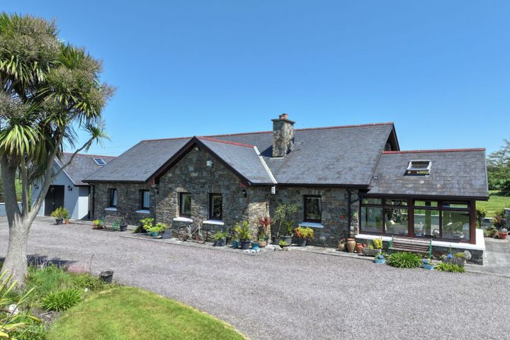 Sunset View, Rearahinagh, Skibbereen, Co. Cork, P47DP68